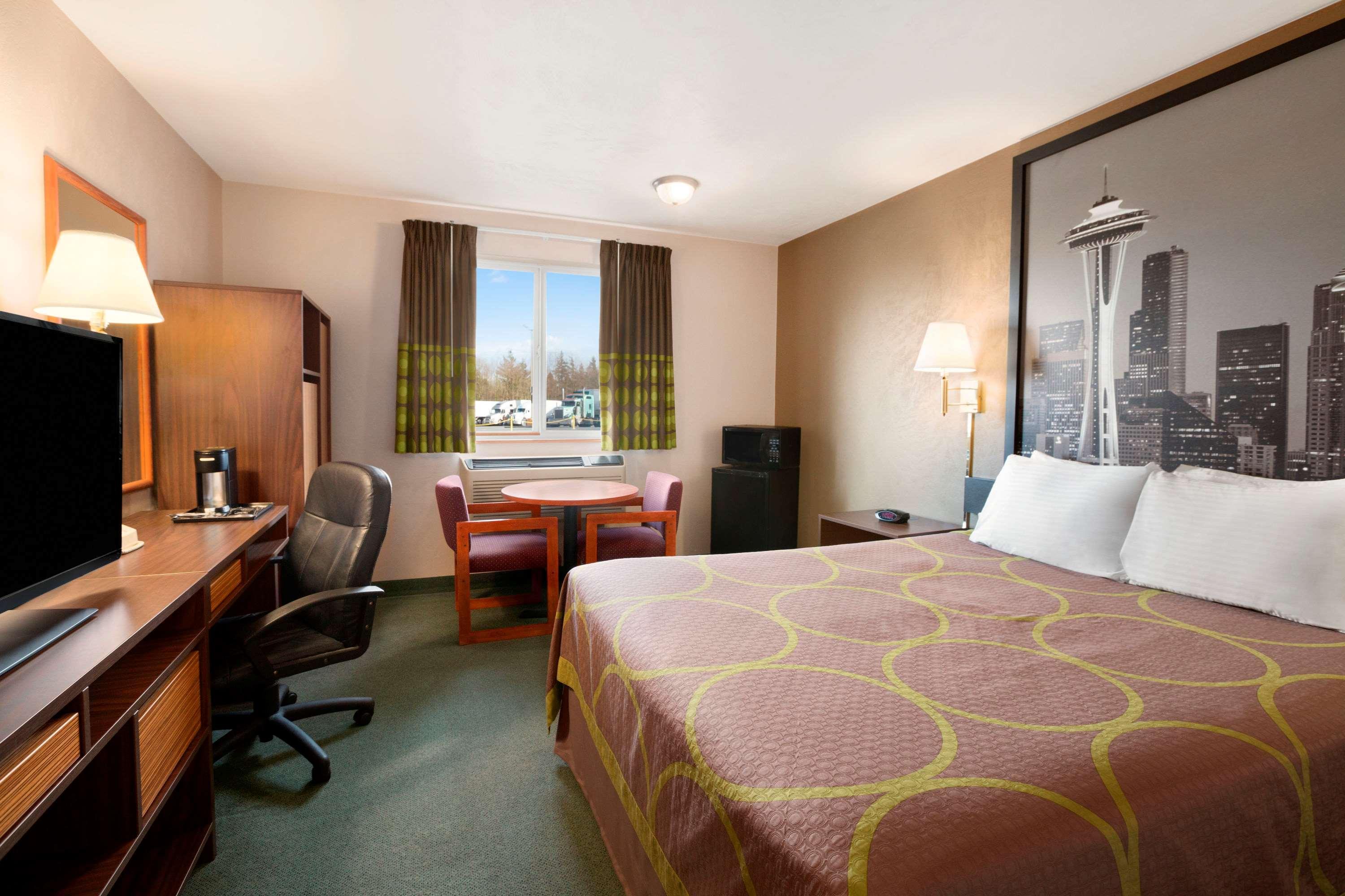 Super 8 By Wyndham Bellingham Airport/Ferndale Exterior foto