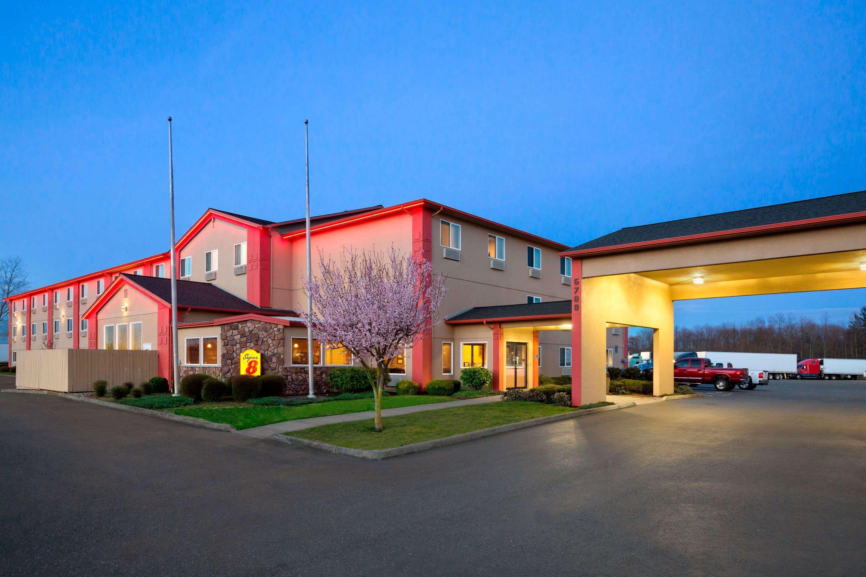 Super 8 By Wyndham Bellingham Airport/Ferndale Exterior foto